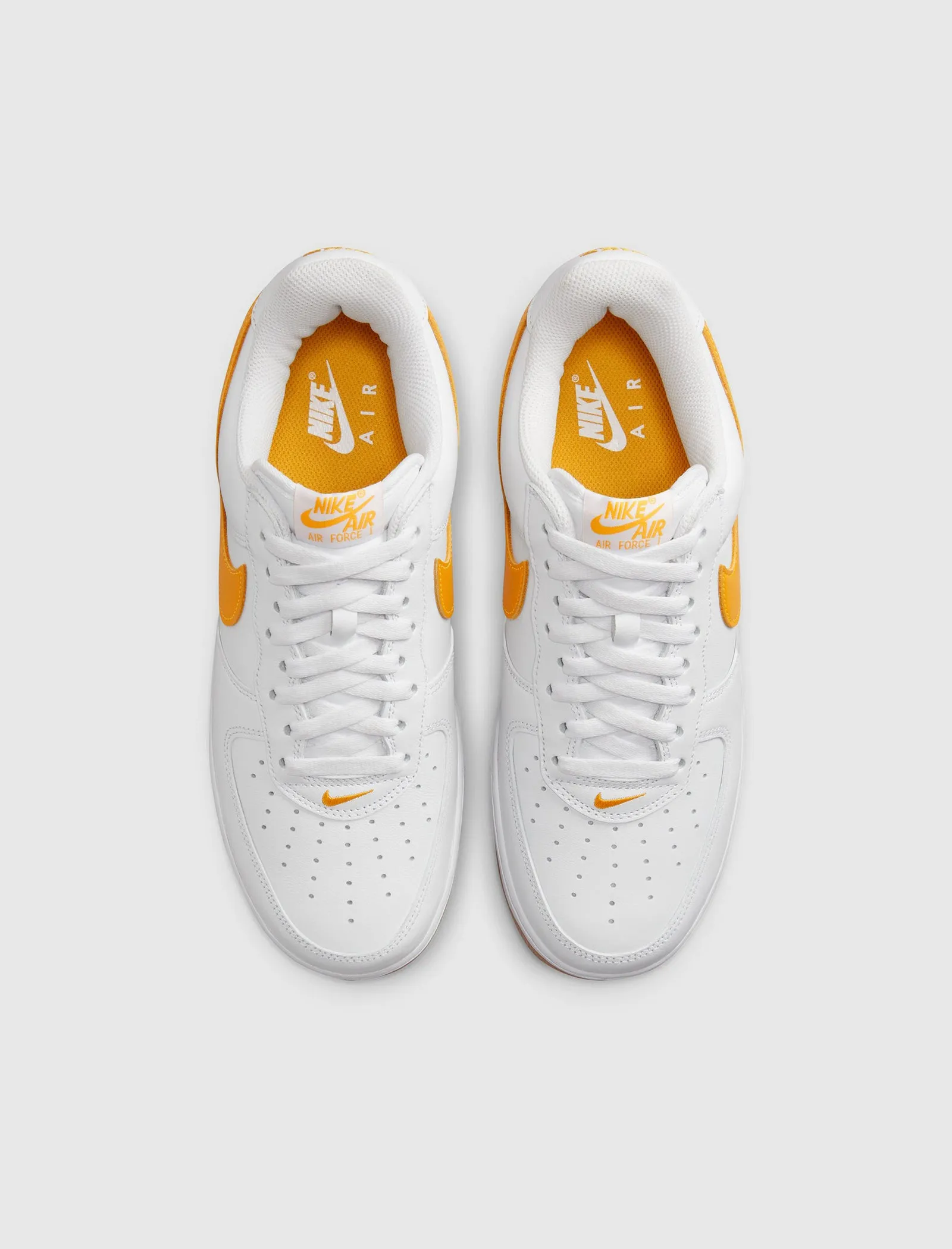 AIR FORCE 1 LOW WATERPROOF "UNIVERSITY GOLD"