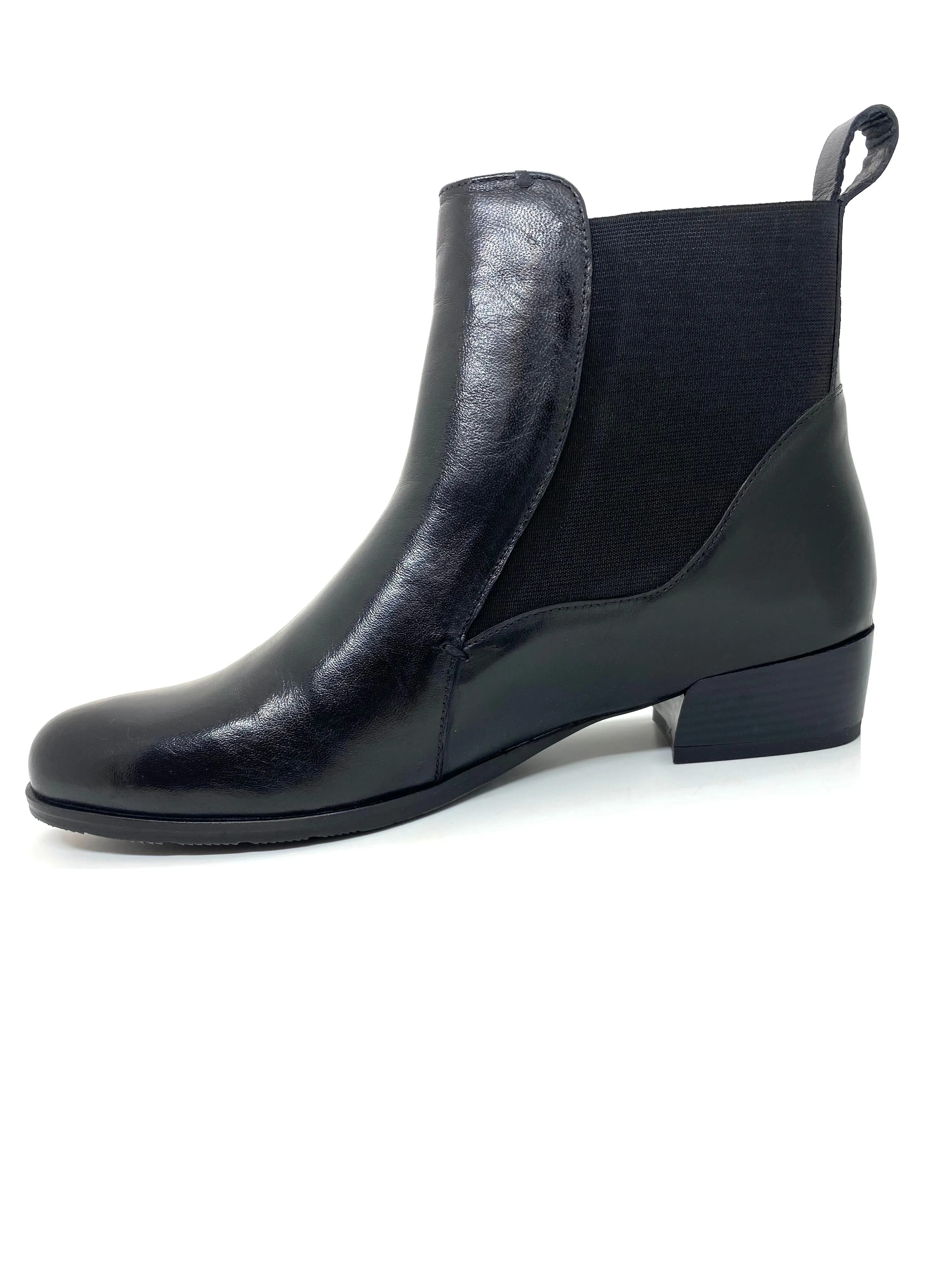 Andare Baila Ladies  Low Heel Chelsea Boot