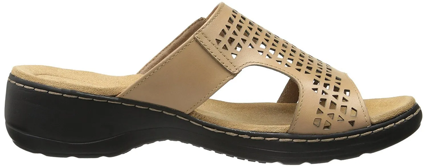 Clarks Women's Hayla Samoa Wedge Sandal