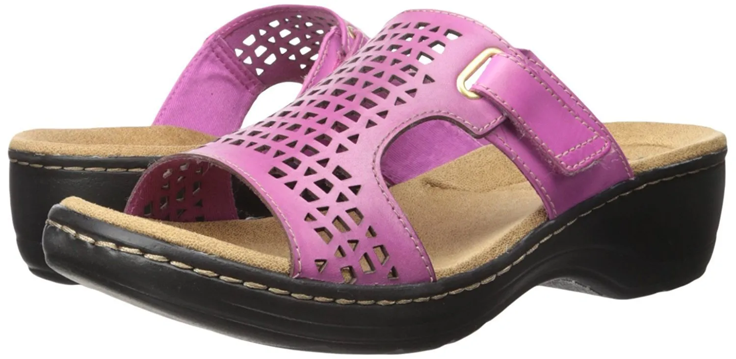 Clarks Women's Hayla Samoa Wedge Sandal